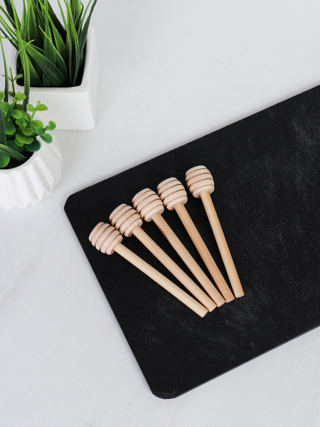 749824-0.jpg 749824-0.jpg