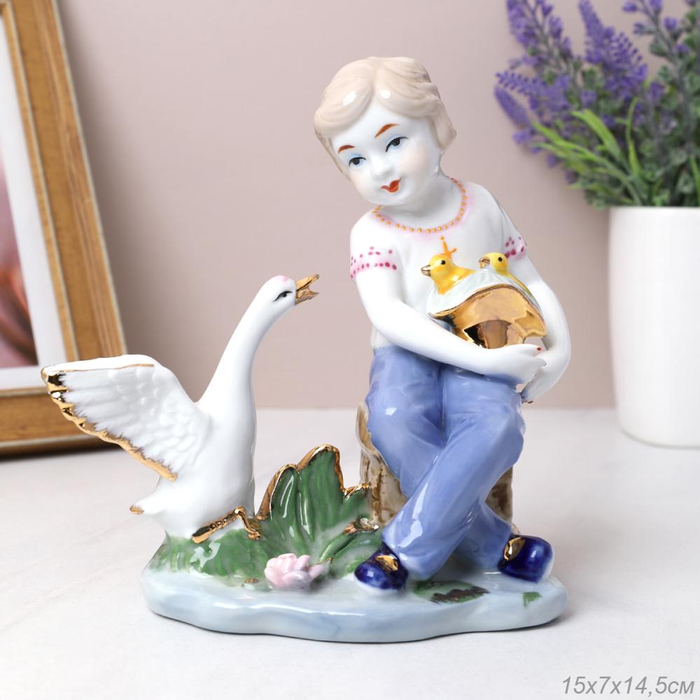 Статуэтка Мальчик 15 см / 13093 /уп 60/