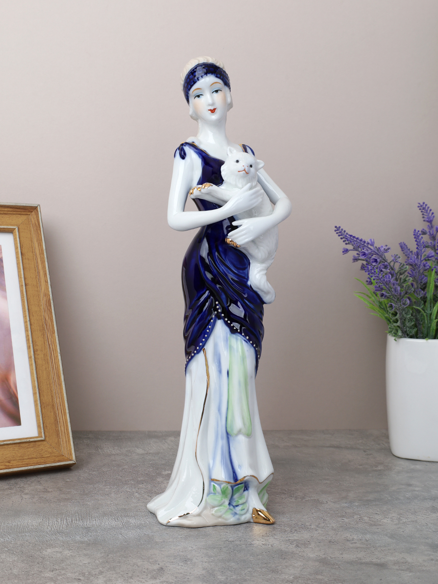Статуэтка Дама с кошкой 30 см / 0862 /уп 24/