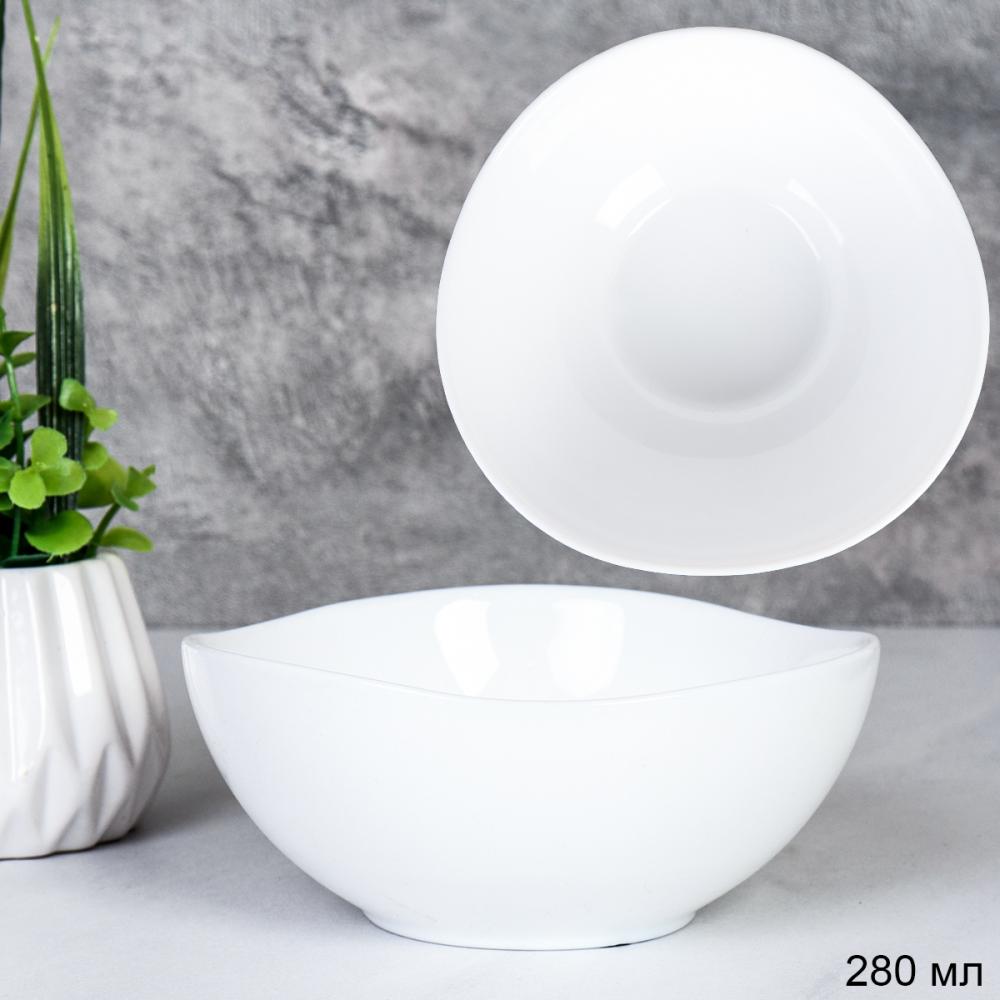 Салатник 280 мл 110 мм Треугольная белая  LXXW45 (white) (уп 6 72)