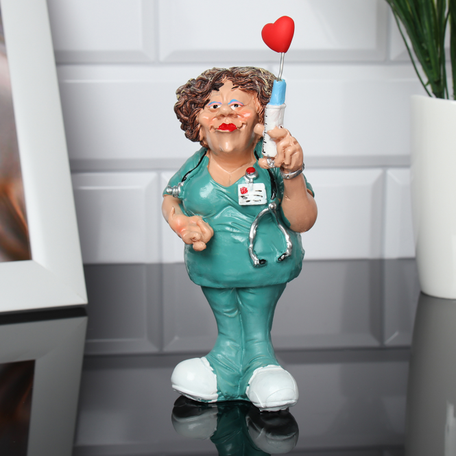 Фигурка Врач 15 см / SV22-3 G/уп 96/*726188