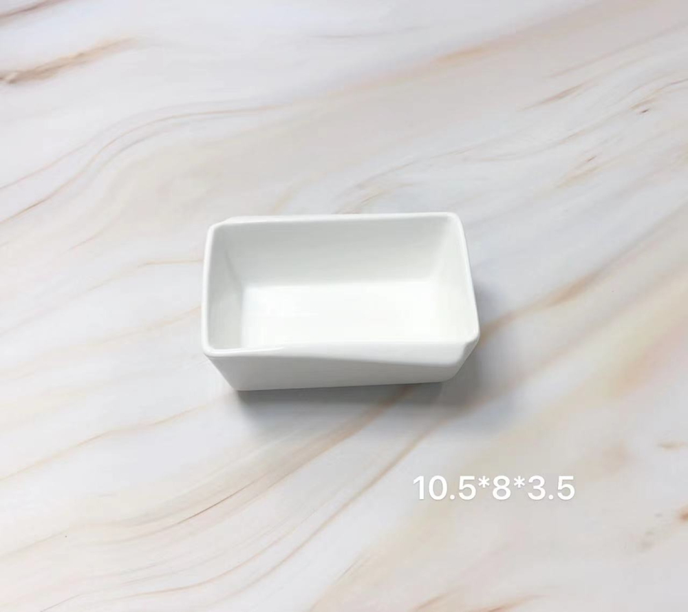 Соусник-розетка 11 см прямоугольный / FU-165 /уп 108/