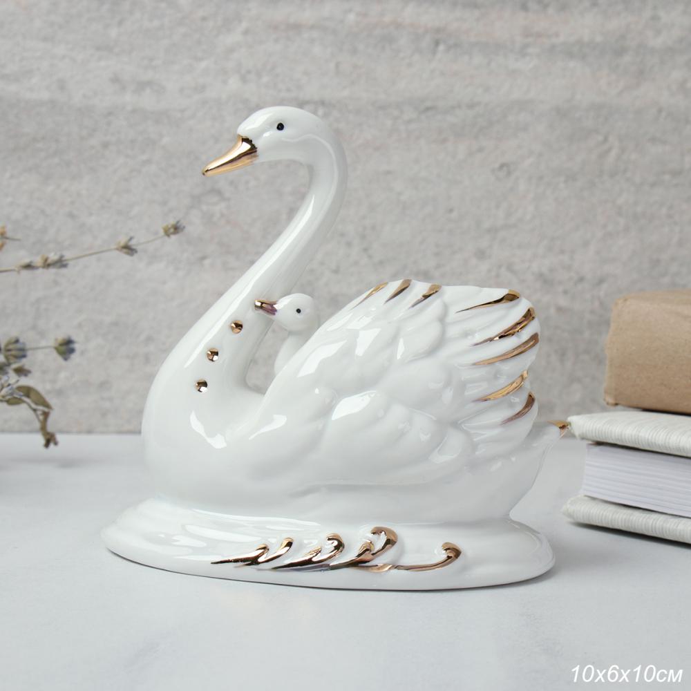 Фигурка Лебеди 10х10 см / B2096 /уп 60/